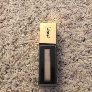 YSL B10 porcelain fair foundation
